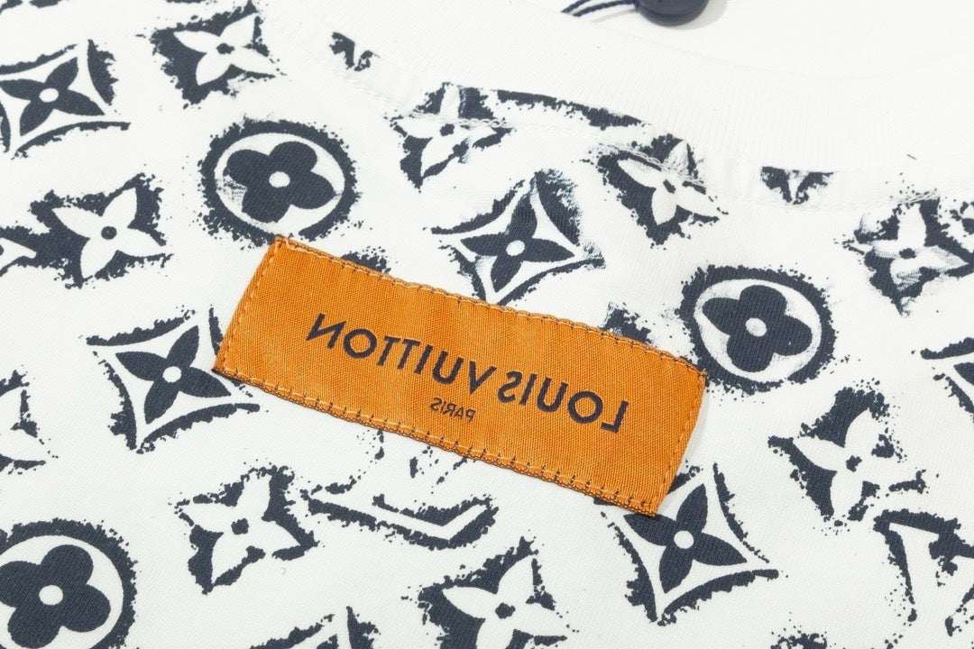 Louis Vuitton Monogram T-Shirt "White-Black"