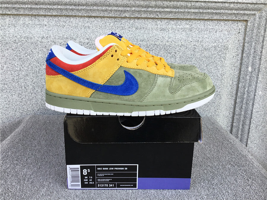 Nike SB Dunk Low "Puff N Stuff"