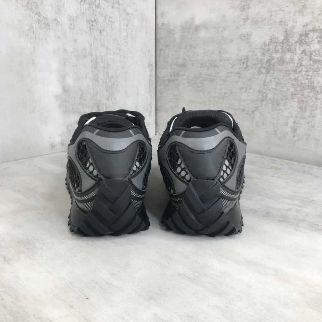 Bottega Veneta Orbit "Black"