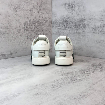 Valentino Garavani VL7N "White-Green"