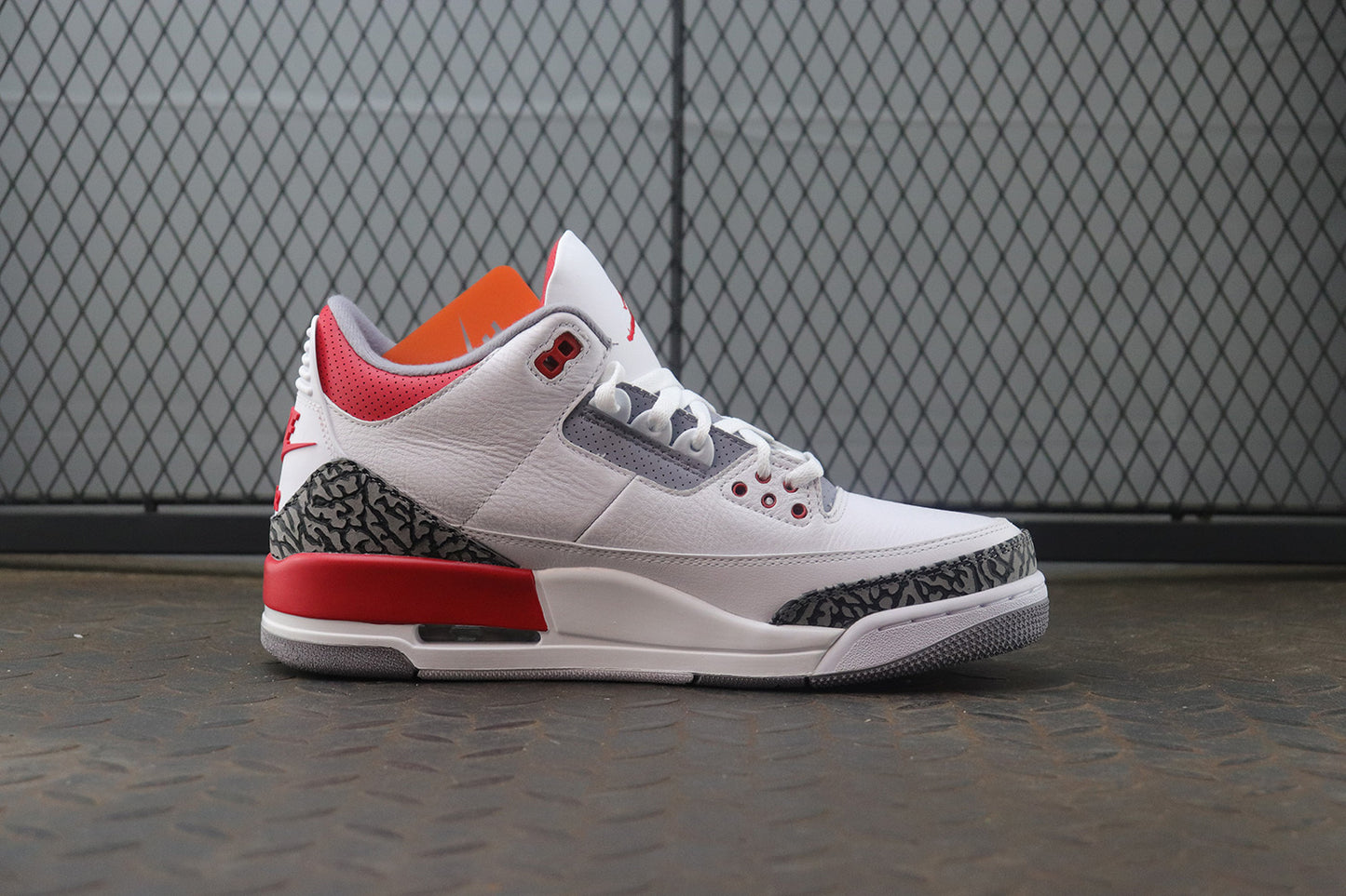 Air Jordan 3 Retro "Fire Red"