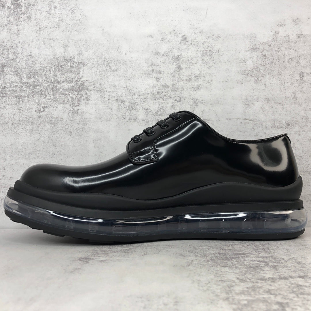 Prada Chaussures Derby