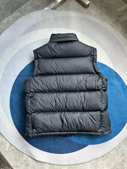 Moncler Cyclone 2-in-1 Hooded Short Down Jacket "Black"