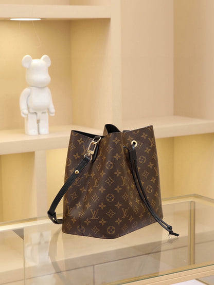 Louis Vuitton NéoNoé MM
