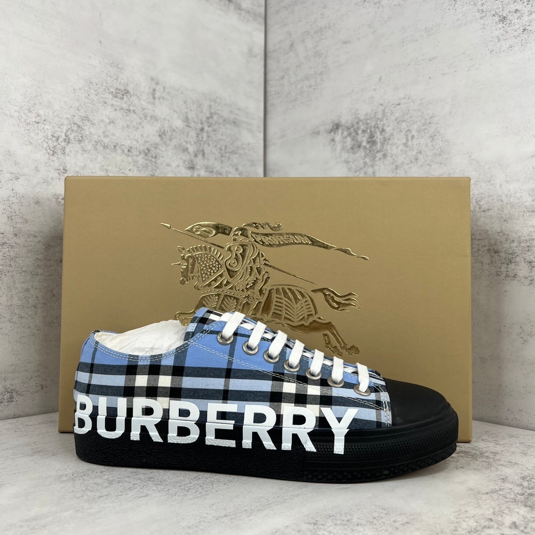 Burberry Larkhall "Blue"