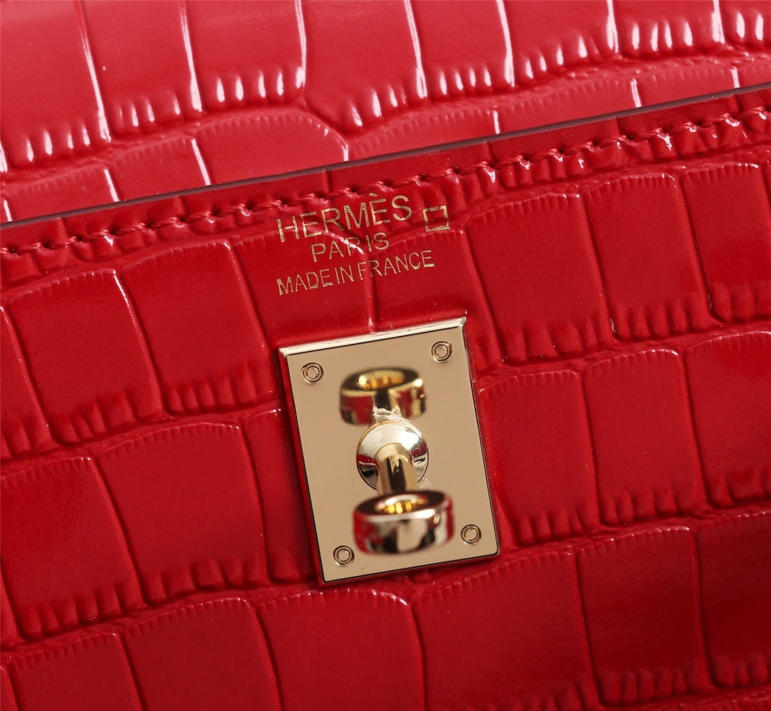 Hermès Aligator Leather Mini Kelly 20