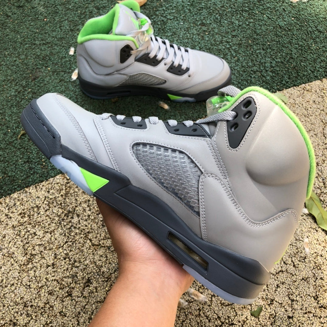 Air Jordan 5 Retro "Green Bean"