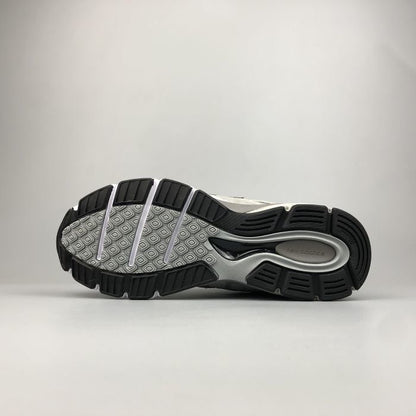 New Balance 990 “Beige-Grey”