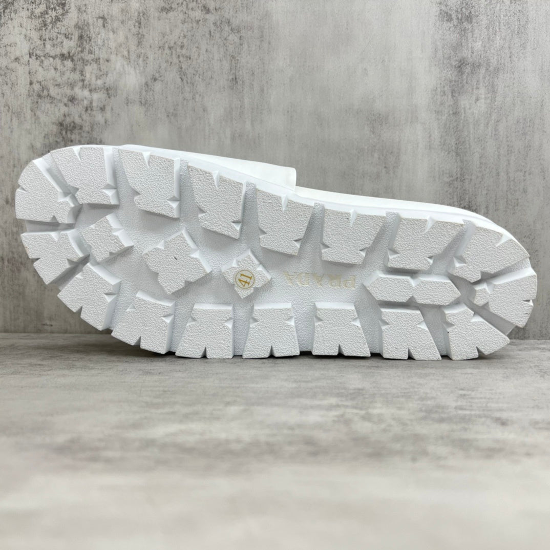 Prada Slides "White-Black"