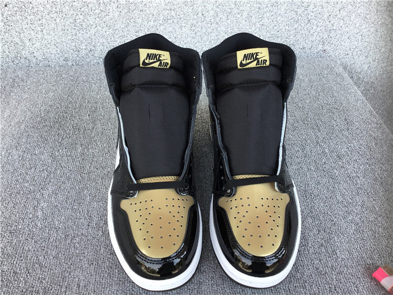 Air Jordan 1 Retro High OG "NRG Gold Toe"