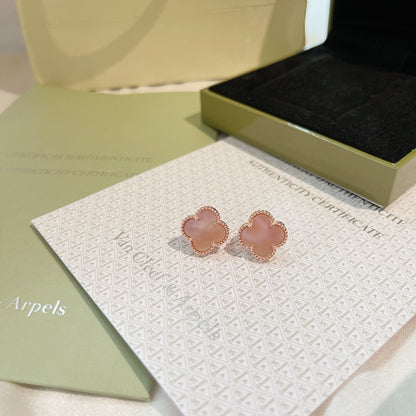 Van Cleef Earing