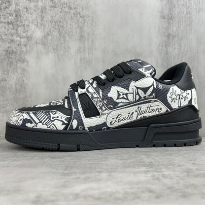 Louis Vuitton Trainers "Comic Motif Black-White"