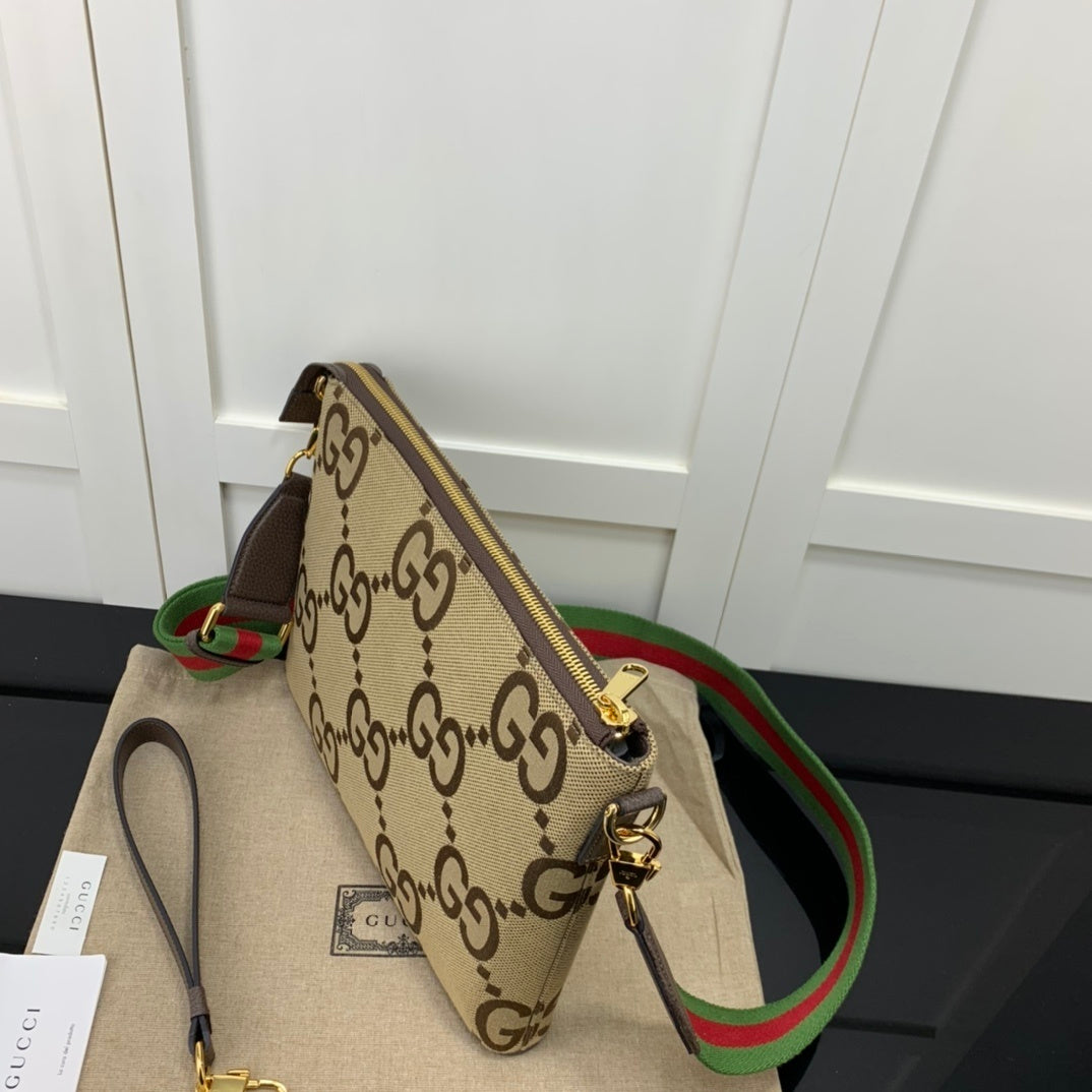 Gucci Jumbo GG Messenger Bag