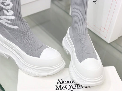 Alexander McQueen Tread Slick Boot "Ribbed Grey"