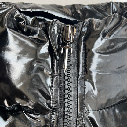 Trapstar Short Irongate Down Jacket "Shiny Black"