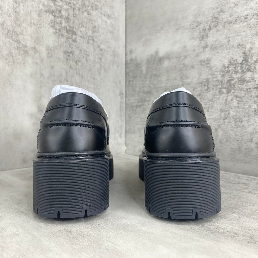 Hermes Leather Loafers "Black-White"