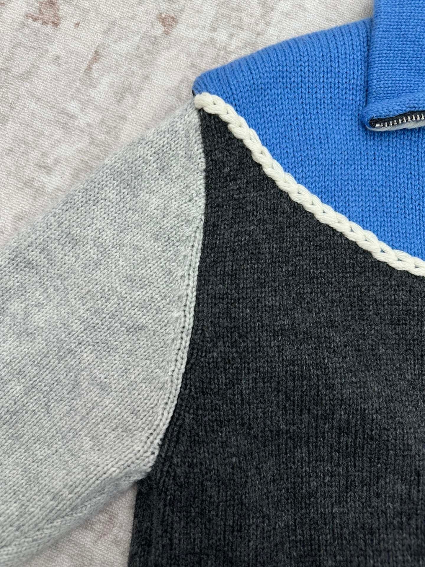 Bottega Veneta Zip Sweater "Antracite-Blue"