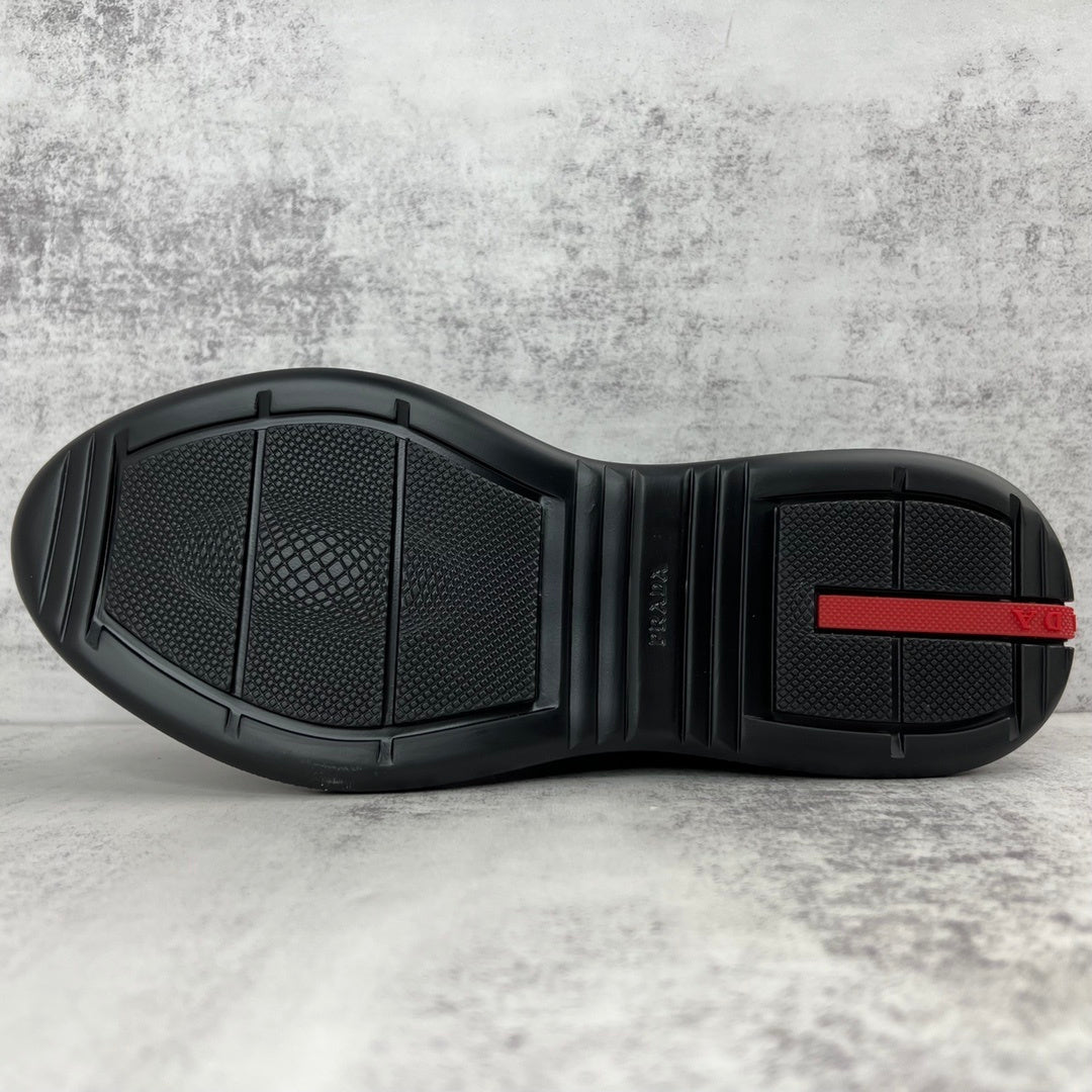Prada America's Cup "Black"