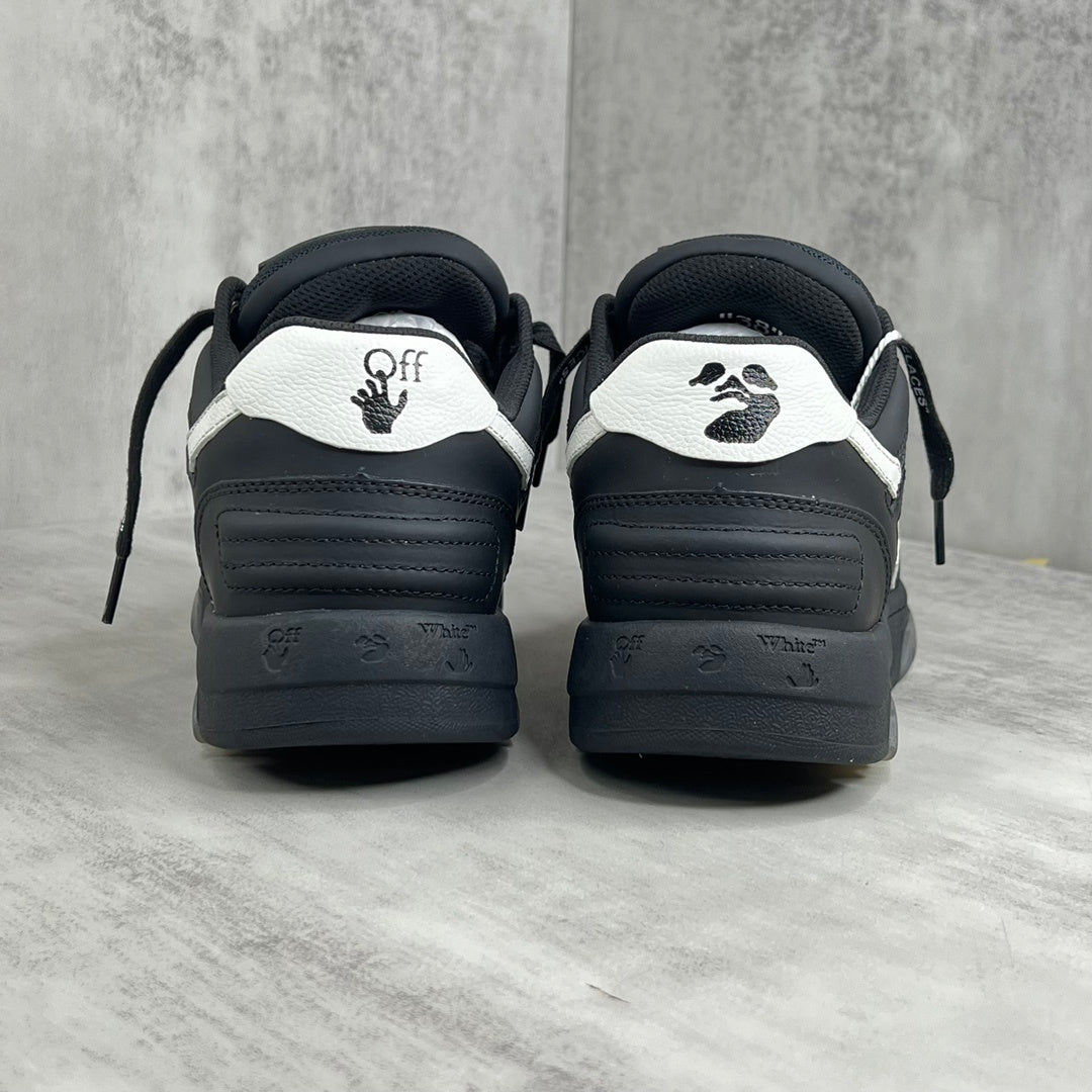 Off-White Out Of Office "Black-White"