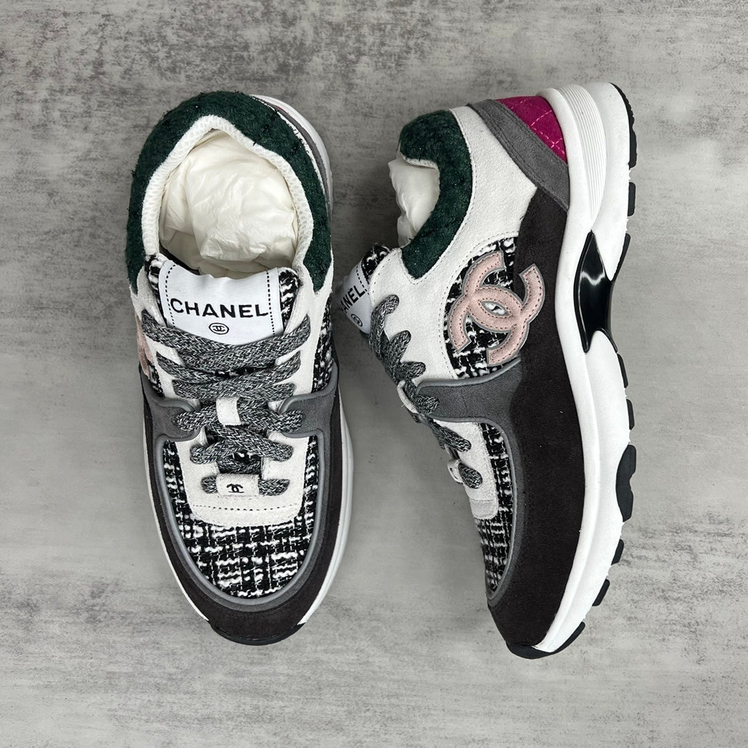 Chanel 22A "White-Grey-Brown"