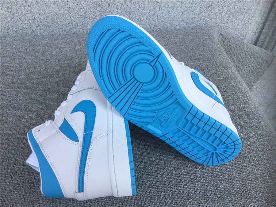 Air Jordan 1 Mid "UNC-White"