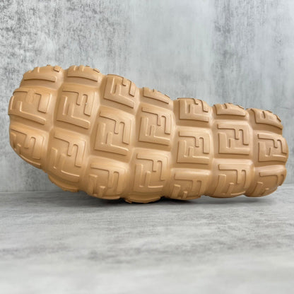 Fendi Cloud Slides "Camel"