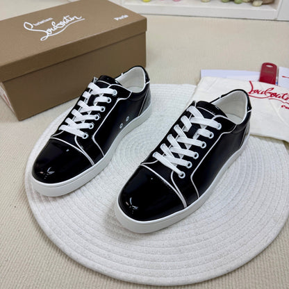 Christian Loubotuin Fun Viera Flat "Black-White"