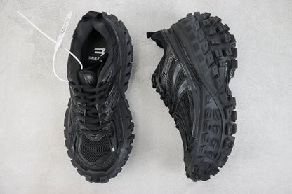 Balenciaga Bouncer "Black"