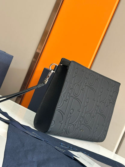 Dior A5 Triangle Pouch "Black Dior Gravity Leather"