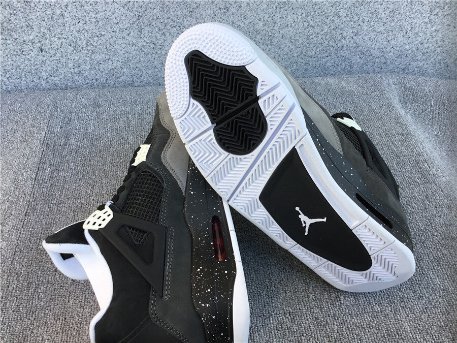 Air Jordan 4 Retro "Fear"
