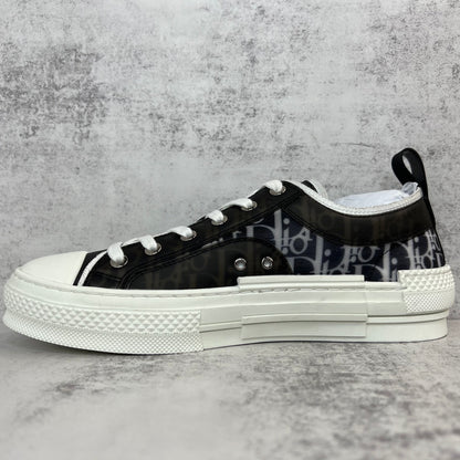 Dior B23 Low "Black-White Sole"