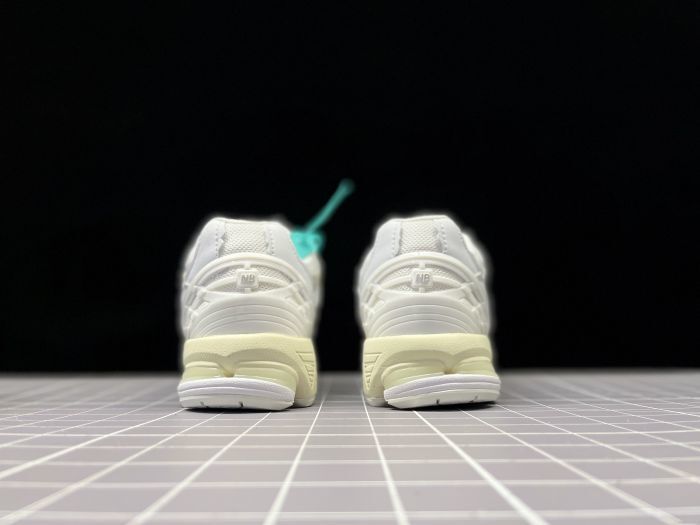 New Balance 1906R Protection Charm "White"