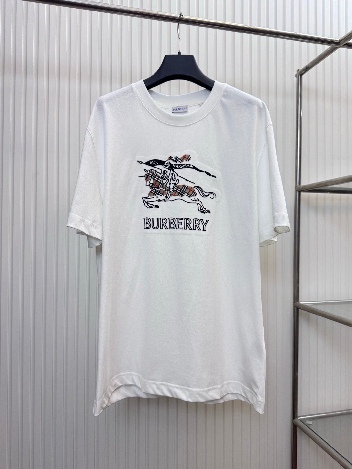 Burberry Equestrian Knight T-Shirt "White"