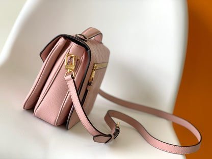 Louis Vuitton Pochette Métis