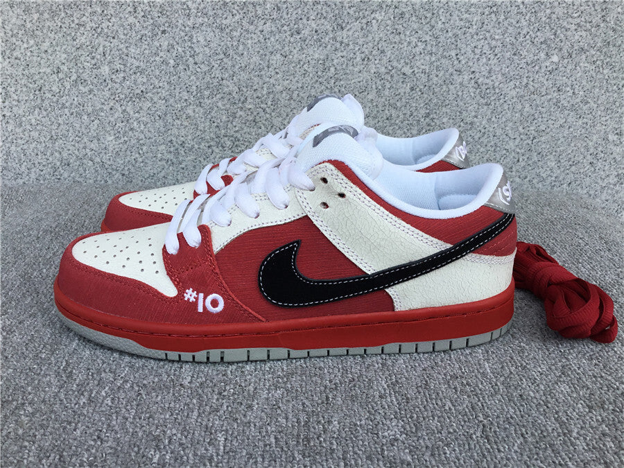 Nike Dunk Low Premium SB "Roller Derby"