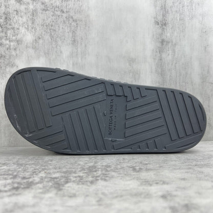 Bottega Veneta Slides "Black"