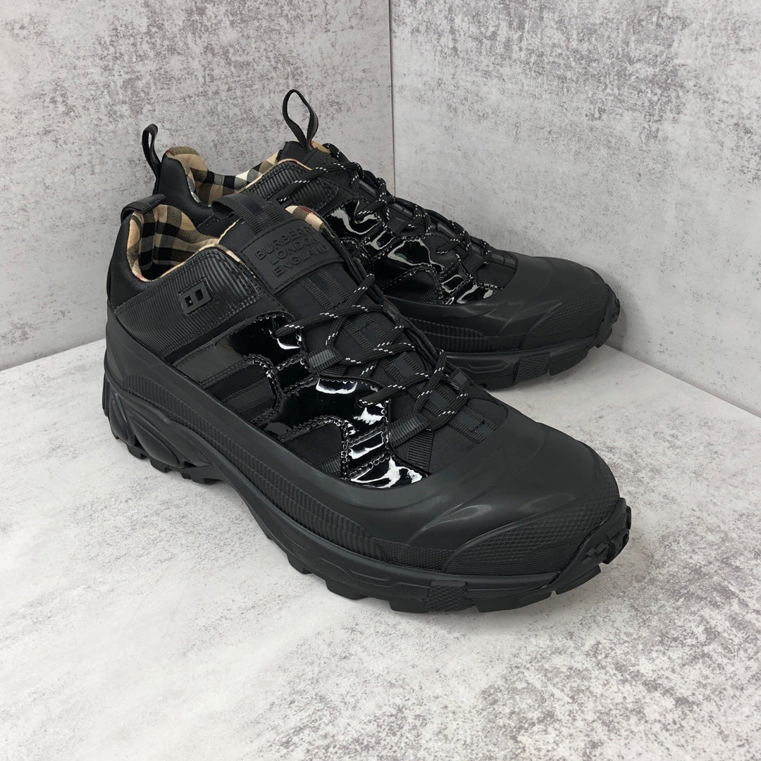 Burberrry Arthur "Black"