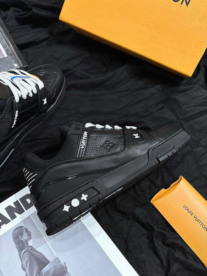 Louis Vuitton LV Trainers "Black"