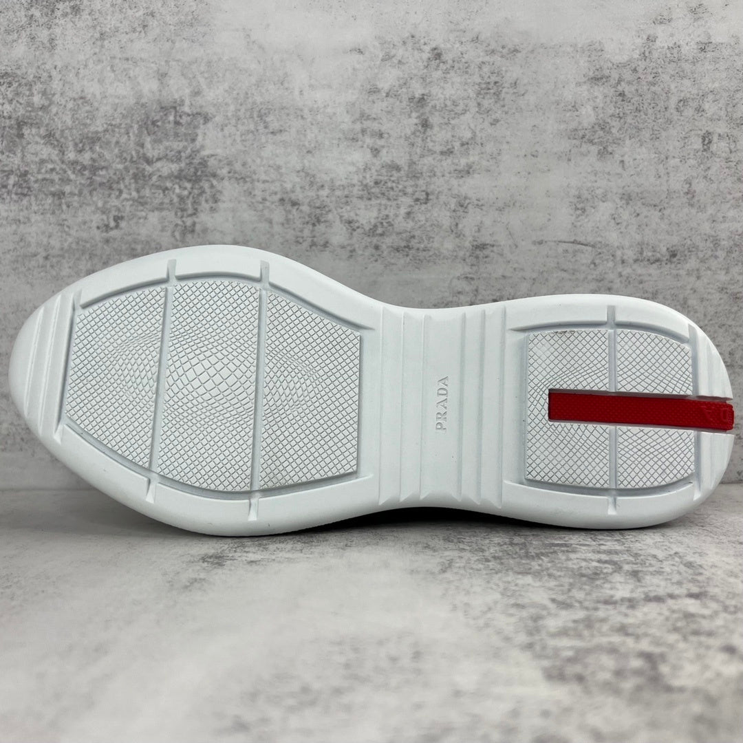 Prada America's Cup "Black-Silver"