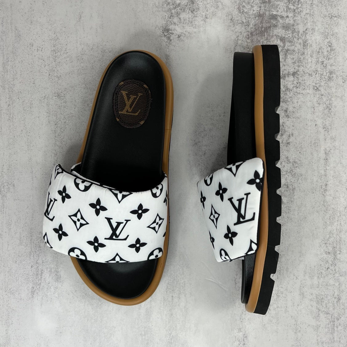 Louis Vuitton Slides "White-Black-Brown"