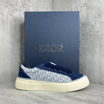 Dior B33 "Blue-Cream"