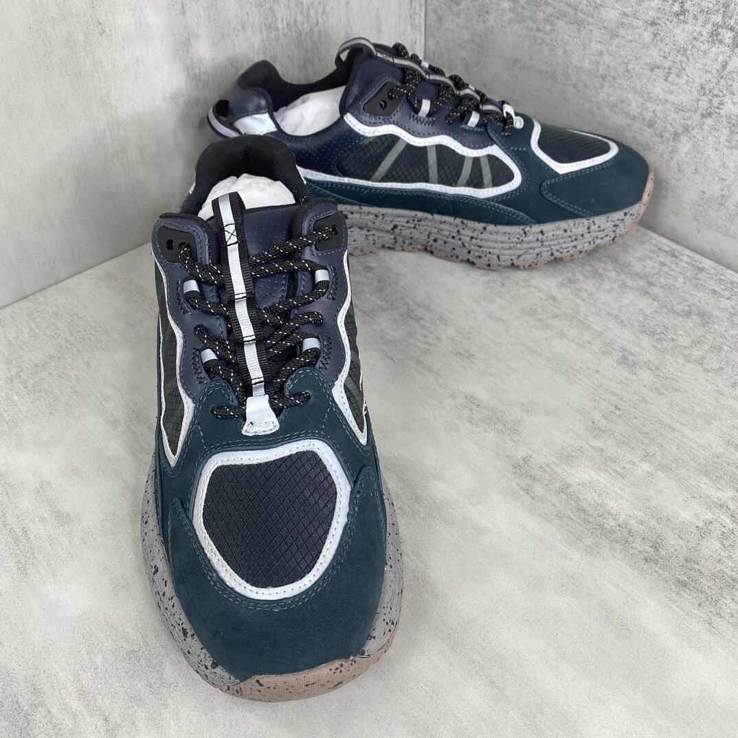 Moncler Lite Runners "Blue"