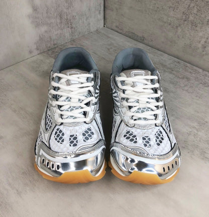 Bottega Veneta Orbit "White-Silver"