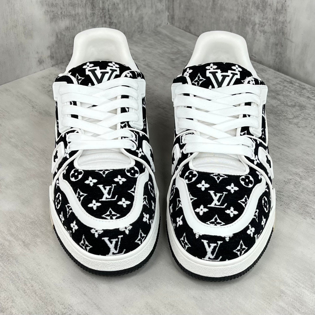 Louis Vuitton Trainers "Black-White Textile"