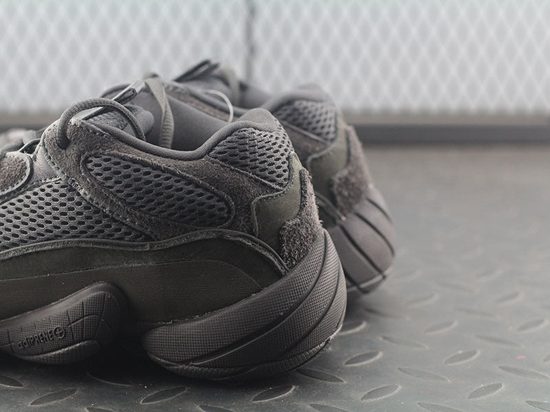 Yeezy 500 "Utility Black"