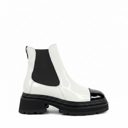 Chanel Chelsea Boots "White-Black"
