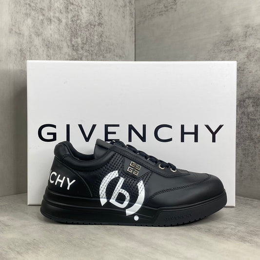 Givenchy Low-Top G4 "Black-White Logo"