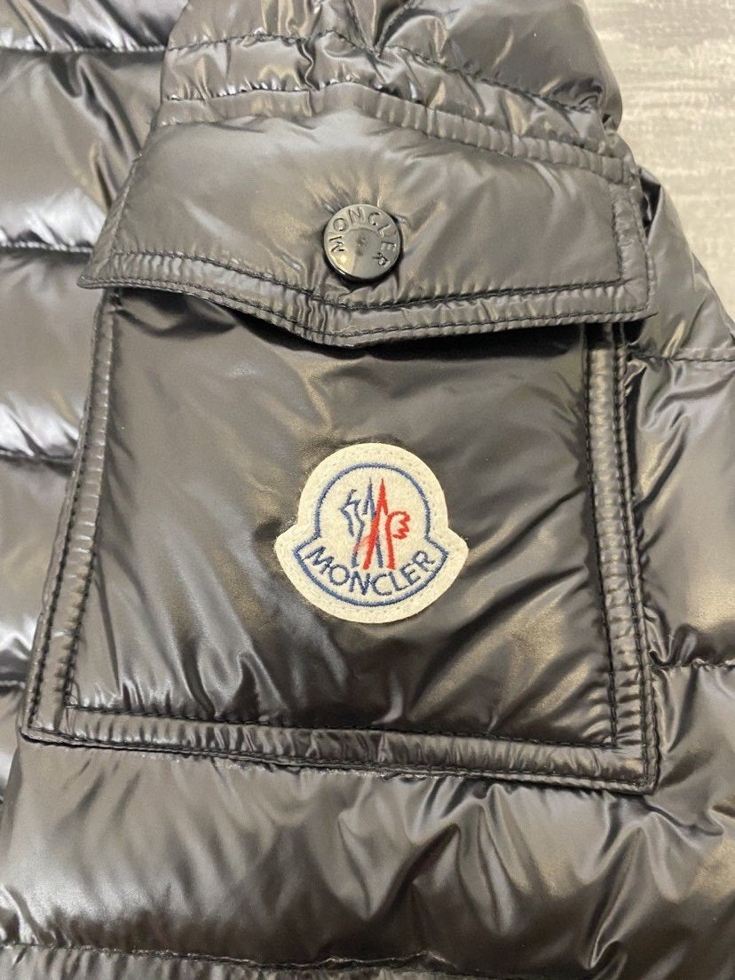 Moncler Agay Down Jacket "Black"