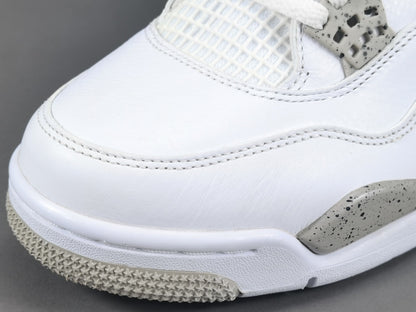 Air Jordan 4 Retro "White Oreo"