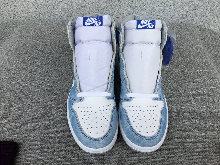 Jordan 1 Retro High OG "Hyper Royal"